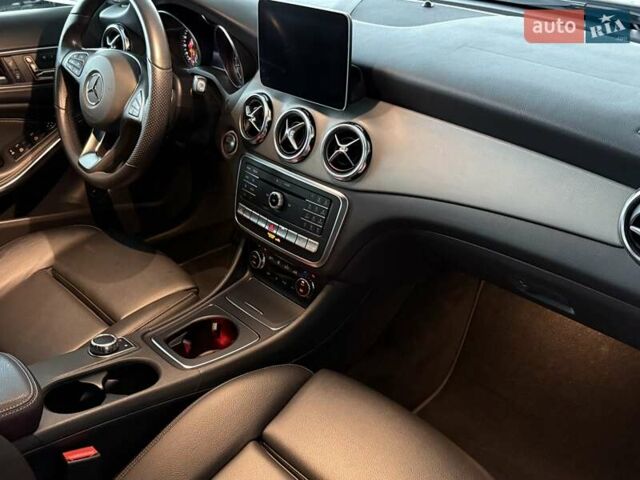Мерседес ГЛА-Класс 2019 в Одессе на Automoto.ua Белый Мерседес ГЛА-Класс, объемом двигателя 2 л и пробегом 58 тыс. км за 24800 $, фото 22 на Automoto.ua