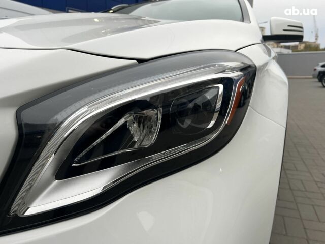 Белый Мерседес ГЛА-Класс, объемом двигателя 2 л и пробегом 21 тыс. км за 25500 $, фото 11 на Automoto.ua