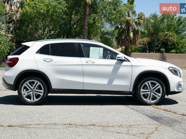 Белый Мерседес ГЛА-Класс, объемом двигателя 1.99 л и пробегом 82 тыс. км за 7600 $, фото 3 на Automoto.ua