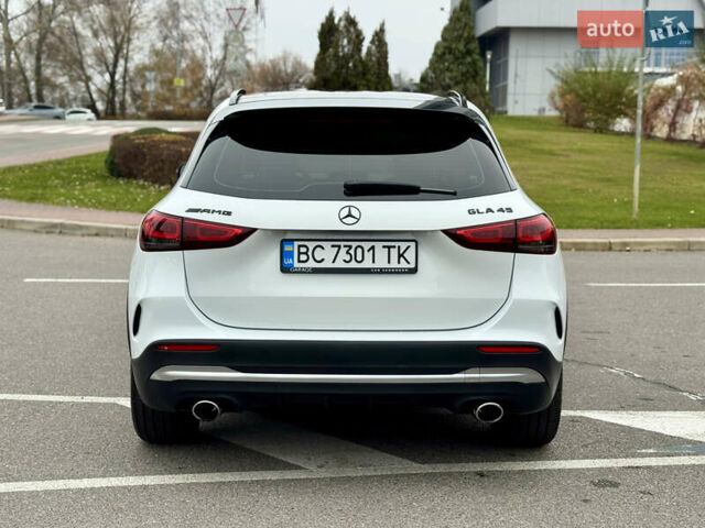 Белый Мерседес ГЛА-Класс, объемом двигателя 1.99 л и пробегом 25 тыс. км за 38700 $, фото 16 на Automoto.ua
