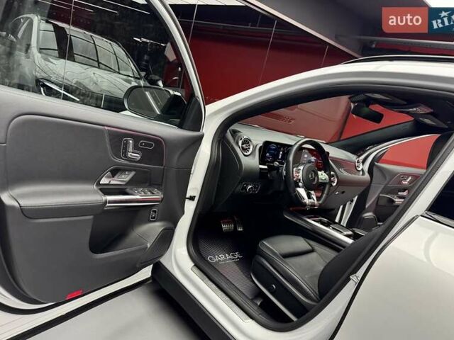 Белый Мерседес ГЛА-Класс, объемом двигателя 2 л и пробегом 25 тыс. км за 37900 $, фото 23 на Automoto.ua