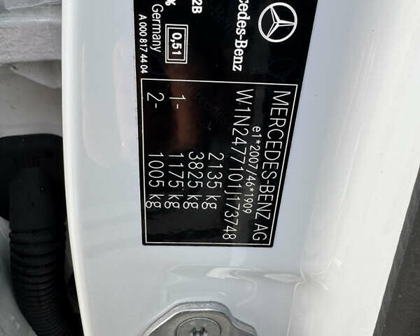 Белый Мерседес ГЛА-Класс, объемом двигателя 1.95 л и пробегом 167 тыс. км за 29500 $, фото 46 на Automoto.ua