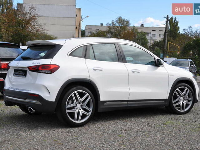Білий Мерседес ГЛА-Клас, об'ємом двигуна 1.99 л та пробігом 8 тис. км за 46000 $, фото 2 на Automoto.ua