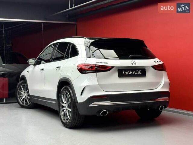 Белый Мерседес ГЛА-Класс, объемом двигателя 2 л и пробегом 25 тыс. км за 37900 $, фото 21 на Automoto.ua