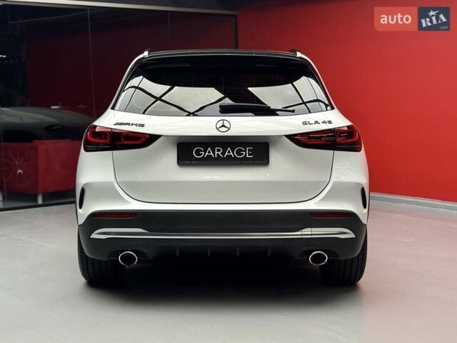 Белый Мерседес ГЛА-Класс, объемом двигателя 2 л и пробегом 25 тыс. км за 37900 $, фото 12 на Automoto.ua