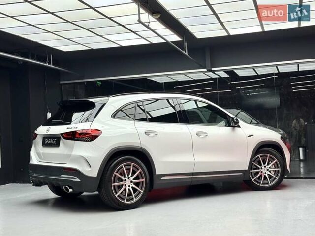 Белый Мерседес ГЛА-Класс, объемом двигателя 2 л и пробегом 25 тыс. км за 37900 $, фото 17 на Automoto.ua