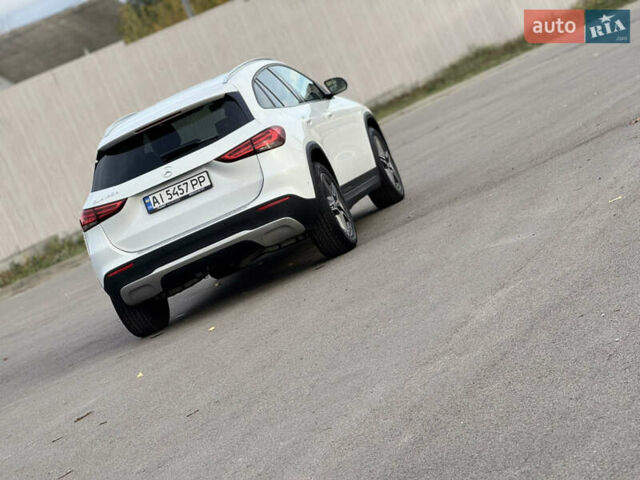 Белый Мерседес ГЛА-Класс, объемом двигателя 1.95 л и пробегом 167 тыс. км за 29500 $, фото 22 на Automoto.ua