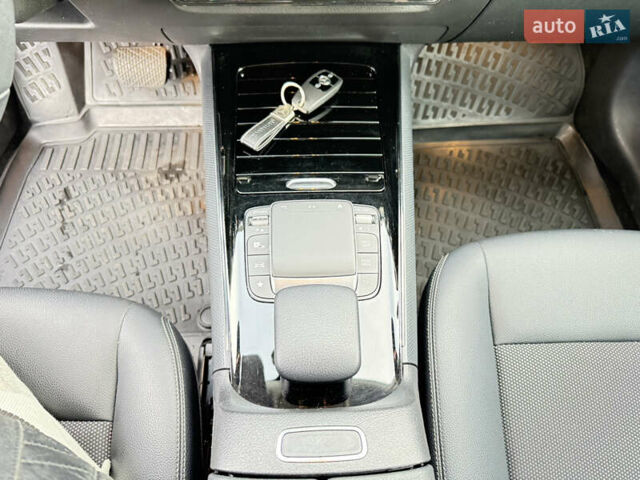 Белый Мерседес ГЛА-Класс, объемом двигателя 1.95 л и пробегом 167 тыс. км за 29500 $, фото 31 на Automoto.ua