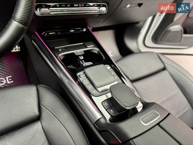 Белый Мерседес ГЛА-Класс, объемом двигателя 2 л и пробегом 25 тыс. км за 37900 $, фото 35 на Automoto.ua