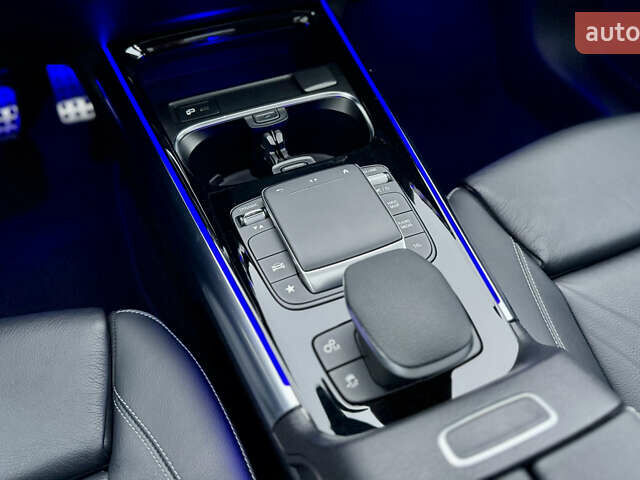 Белый Мерседес ГЛА-Класс, объемом двигателя 1.99 л и пробегом 25 тыс. км за 38700 $, фото 37 на Automoto.ua