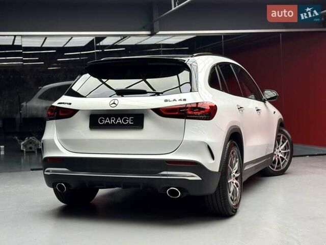 Белый Мерседес ГЛА-Класс, объемом двигателя 2 л и пробегом 25 тыс. км за 37900 $, фото 15 на Automoto.ua