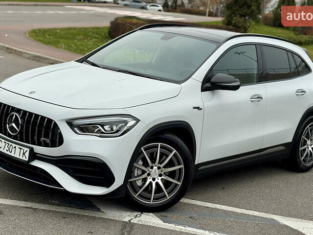 Белый Мерседес ГЛА-Класс, объемом двигателя 1.99 л и пробегом 25 тыс. км за 38700 $, фото 7 на Automoto.ua