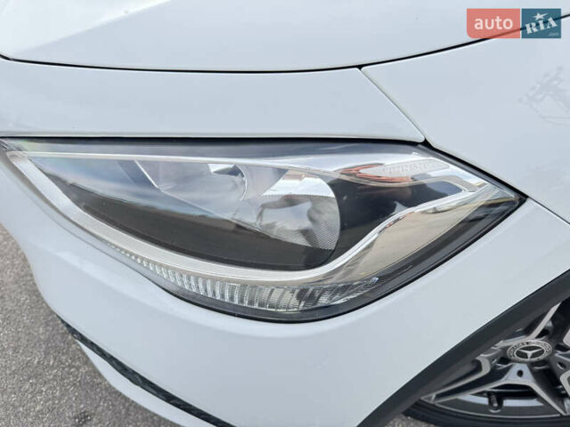 Белый Мерседес ГЛА-Класс, объемом двигателя 1.95 л и пробегом 167 тыс. км за 29500 $, фото 25 на Automoto.ua