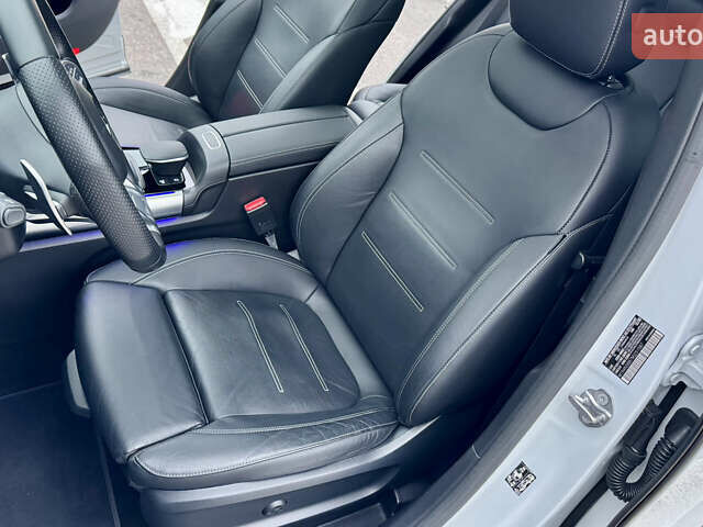 Белый Мерседес ГЛА-Класс, объемом двигателя 1.99 л и пробегом 25 тыс. км за 38700 $, фото 24 на Automoto.ua