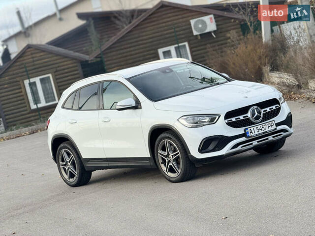 Белый Мерседес ГЛА-Класс, объемом двигателя 1.95 л и пробегом 167 тыс. км за 29500 $, фото 10 на Automoto.ua