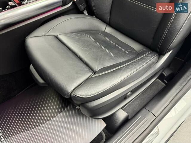 Белый Мерседес ГЛА-Класс, объемом двигателя 2 л и пробегом 25 тыс. км за 37900 $, фото 27 на Automoto.ua