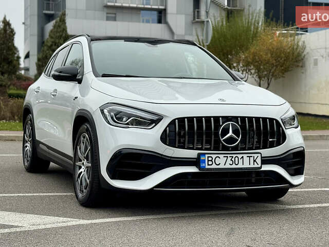 Белый Мерседес ГЛА-Класс, объемом двигателя 1.99 л и пробегом 25 тыс. км за 38700 $, фото 18 на Automoto.ua