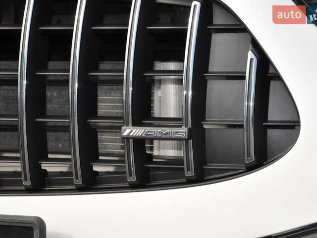 Білий Мерседес ГЛА-Клас, об'ємом двигуна 1.99 л та пробігом 8 тис. км за 46000 $, фото 10 на Automoto.ua