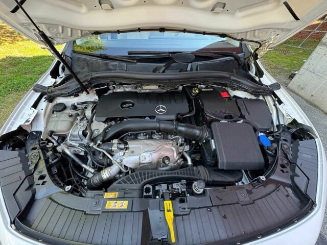 Білий Мерседес ГЛА-Клас, об'ємом двигуна 2 л та пробігом 19 тис. км за 14000 $, фото 13 на Automoto.ua