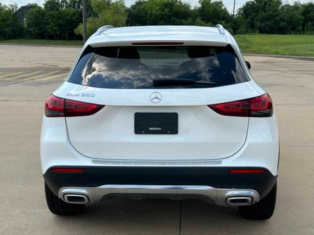Білий Мерседес ГЛА-Клас, об'ємом двигуна 2 л та пробігом 21 тис. км за 14000 $, фото 6 на Automoto.ua