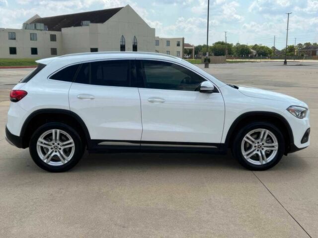 Білий Мерседес ГЛА-Клас, об'ємом двигуна 2 л та пробігом 21 тис. км за 14000 $, фото 3 на Automoto.ua