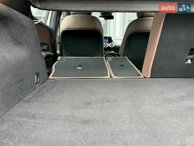 Белый Мерседес ГЛА-Класс, объемом двигателя 2 л и пробегом 36 тыс. км за 43000 $, фото 36 на Automoto.ua