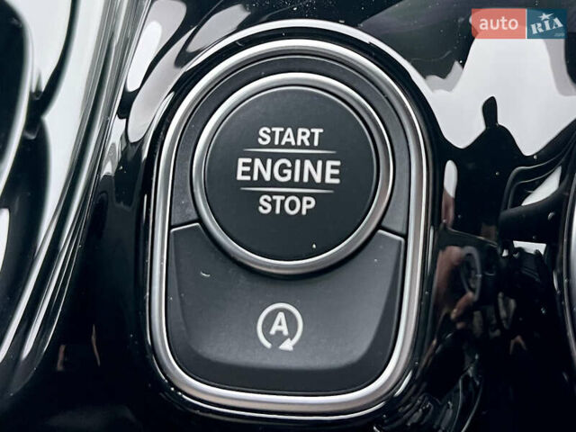 Белый Мерседес ГЛА-Класс, объемом двигателя 2 л и пробегом 36 тыс. км за 43000 $, фото 12 на Automoto.ua