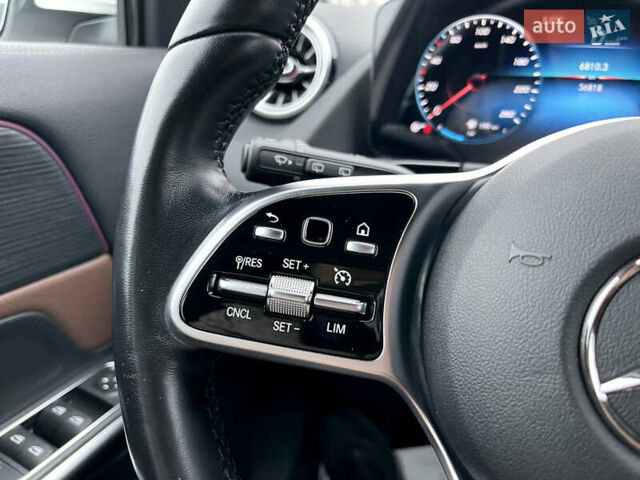 Белый Мерседес ГЛА-Класс, объемом двигателя 2 л и пробегом 36 тыс. км за 43000 $, фото 46 на Automoto.ua