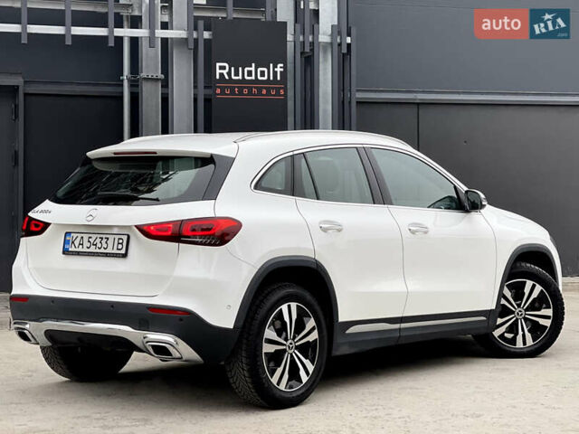 Белый Мерседес ГЛА-Класс, объемом двигателя 2 л и пробегом 36 тыс. км за 43000 $, фото 14 на Automoto.ua