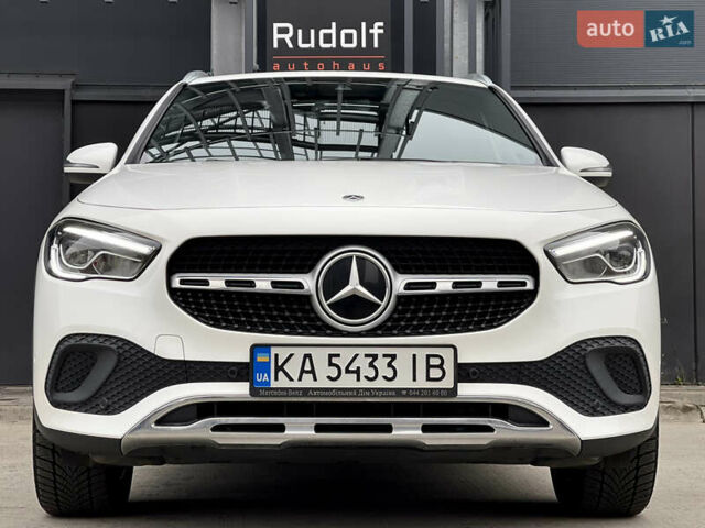 Белый Мерседес ГЛА-Класс, объемом двигателя 2 л и пробегом 36 тыс. км за 43000 $, фото 24 на Automoto.ua