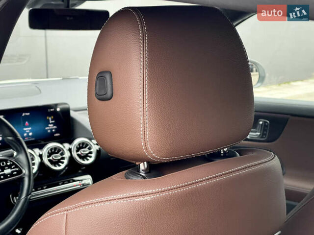 Белый Мерседес ГЛА-Класс, объемом двигателя 2 л и пробегом 36 тыс. км за 43000 $, фото 33 на Automoto.ua