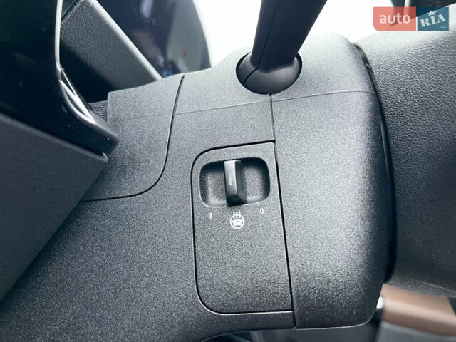 Белый Мерседес ГЛА-Класс, объемом двигателя 2 л и пробегом 36 тыс. км за 43000 $, фото 11 на Automoto.ua