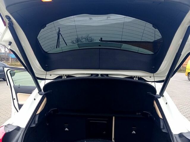 Бежевый Мерседес ГЛА-Класс, объемом двигателя 2 л и пробегом 240 тыс. км за 14200 $, фото 13 на Automoto.ua