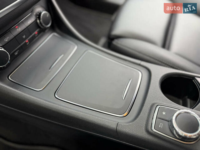 Бежевий Мерседес ГЛА-Клас, об'ємом двигуна 2 л та пробігом 66 тис. км за 25700 $, фото 99 на Automoto.ua