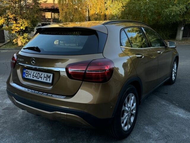 Бежевый Мерседес ГЛА-Класс, объемом двигателя 1.6 л и пробегом 79 тыс. км за 25000 $, фото 5 на Automoto.ua