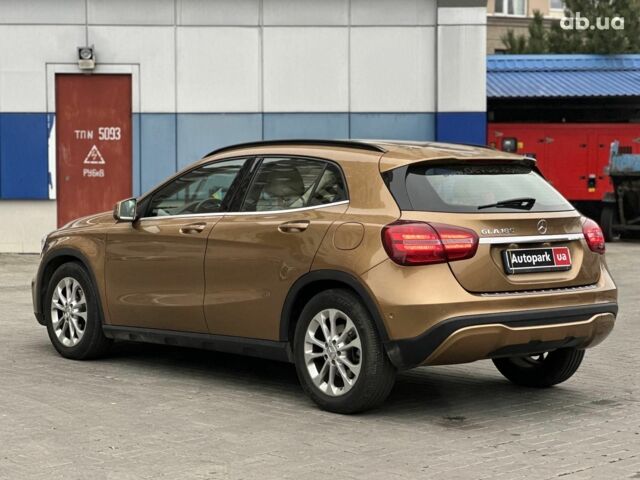 Бежевий Мерседес ГЛА-Клас, об'ємом двигуна 1.6 л та пробігом 80 тис. км за 23440 $, фото 6 на Automoto.ua