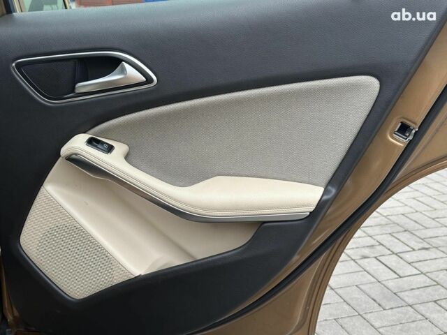 Бежевий Мерседес ГЛА-Клас, об'ємом двигуна 1.6 л та пробігом 80 тис. км за 23440 $, фото 15 на Automoto.ua