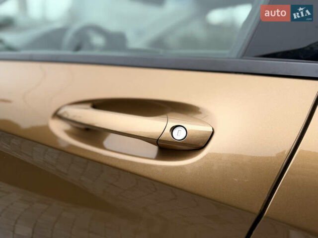 Бежевий Мерседес ГЛА-Клас, об'ємом двигуна 2 л та пробігом 66 тис. км за 25700 $, фото 74 на Automoto.ua