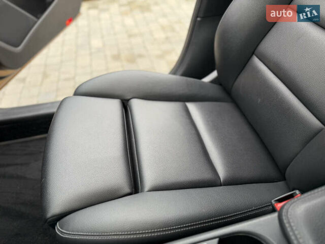 Бежевий Мерседес ГЛА-Клас, об'ємом двигуна 2 л та пробігом 66 тис. км за 25700 $, фото 102 на Automoto.ua