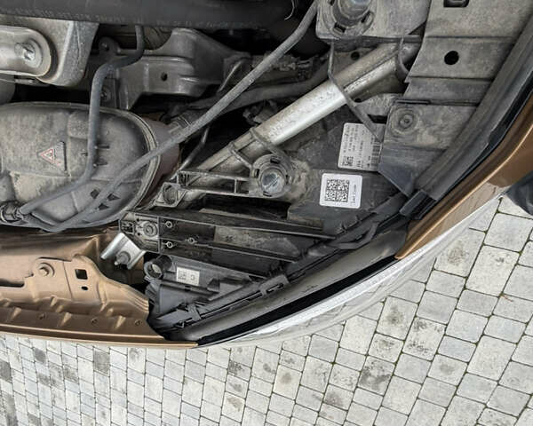 Бежевий Мерседес ГЛА-Клас, об'ємом двигуна 2 л та пробігом 66 тис. км за 25700 $, фото 133 на Automoto.ua