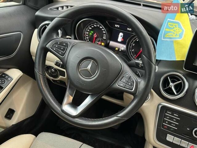 Бежевий Мерседес ГЛА-Клас, об'ємом двигуна 1.6 л та пробігом 80 тис. км за 23440 $, фото 18 на Automoto.ua