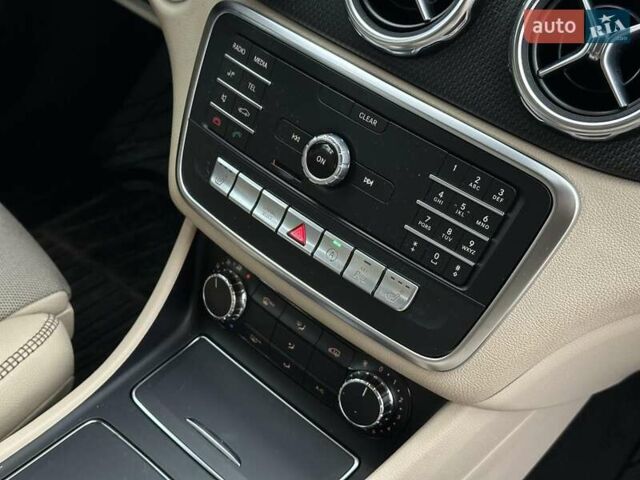 Бежевий Мерседес ГЛА-Клас, об'ємом двигуна 1.6 л та пробігом 80 тис. км за 23440 $, фото 21 на Automoto.ua