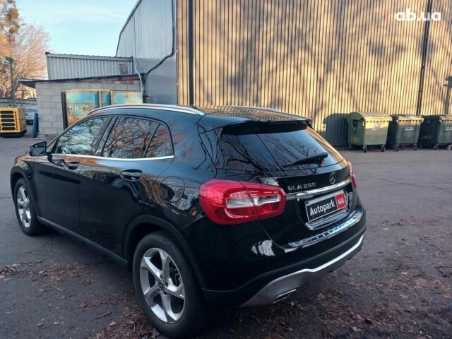 Черный Мерседес ГЛА-Класс, объемом двигателя 2 л и пробегом 69 тыс. км за 21590 $, фото 6 на Automoto.ua