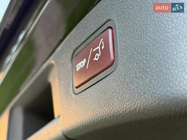 Черный Мерседес ГЛА-Класс, объемом двигателя 1.99 л и пробегом 119 тыс. км за 16900 $, фото 69 на Automoto.ua