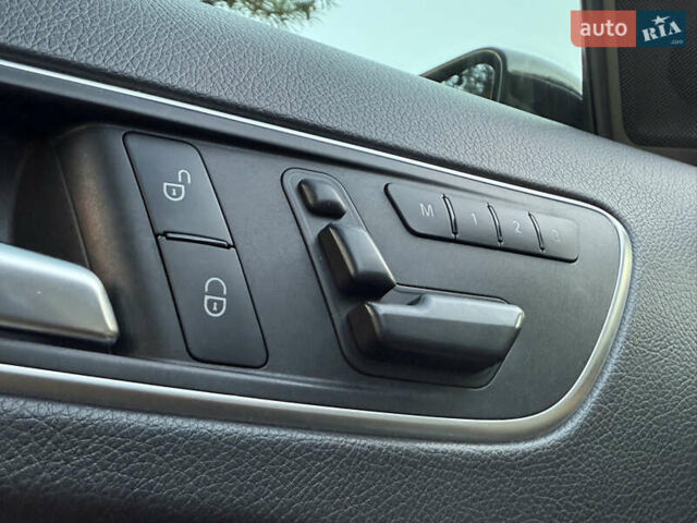 Черный Мерседес ГЛА-Класс, объемом двигателя 1.99 л и пробегом 119 тыс. км за 16900 $, фото 89 на Automoto.ua