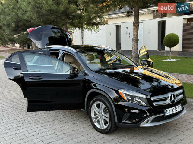 Черный Мерседес ГЛА-Класс, объемом двигателя 1.99 л и пробегом 119 тыс. км за 16900 $, фото 58 на Automoto.ua