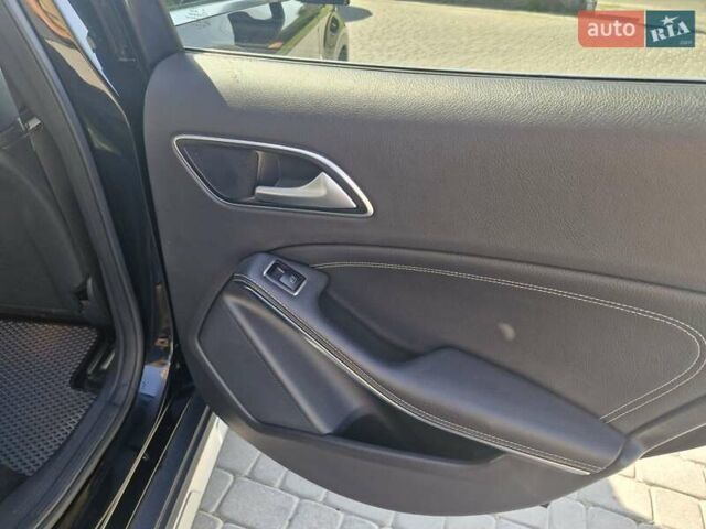 Черный Мерседес ГЛА-Класс, объемом двигателя 1.99 л и пробегом 135 тыс. км за 15999 $, фото 21 на Automoto.ua