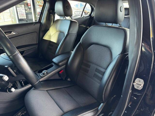 Чорний Мерседес ГЛА-Клас, об'ємом двигуна 2.14 л та пробігом 251 тис. км за 16999 $, фото 16 на Automoto.ua