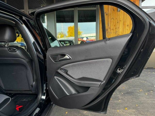 Чорний Мерседес ГЛА-Клас, об'ємом двигуна 2.14 л та пробігом 251 тис. км за 16999 $, фото 19 на Automoto.ua