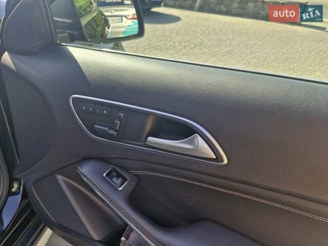 Черный Мерседес ГЛА-Класс, объемом двигателя 1.99 л и пробегом 135 тыс. км за 15999 $, фото 24 на Automoto.ua